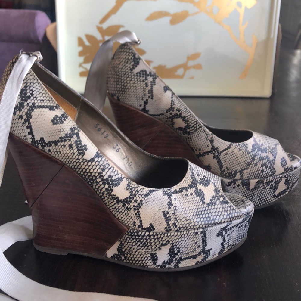 WOMENS wedge shoes